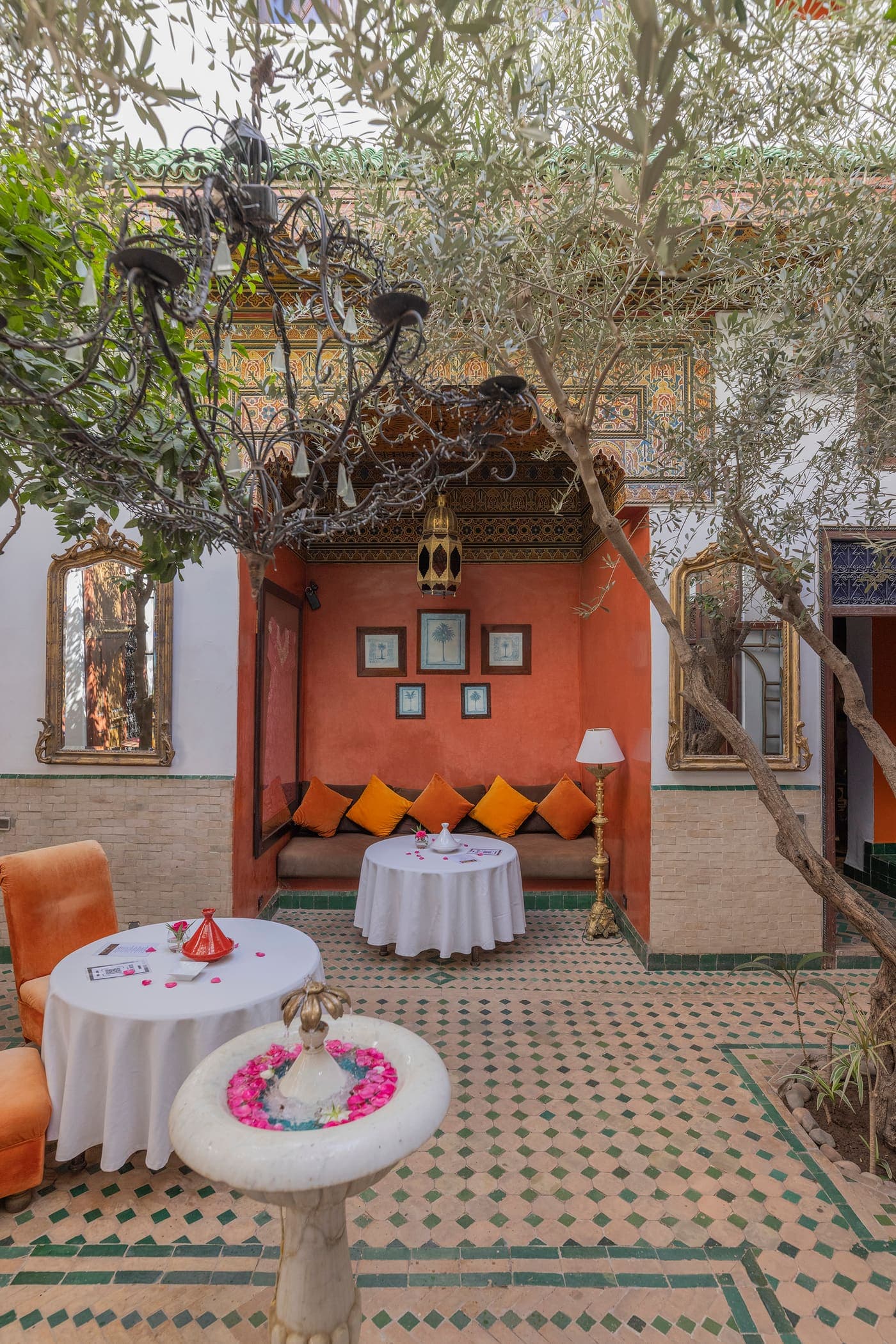 Patio arboré du Riad Ayadina